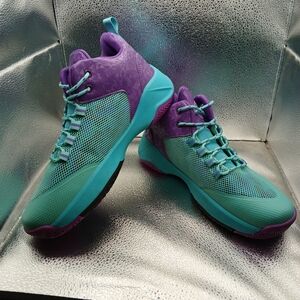 Vibrant Purple and Teal Women's Athletic Sneakers Women's Size 42/11